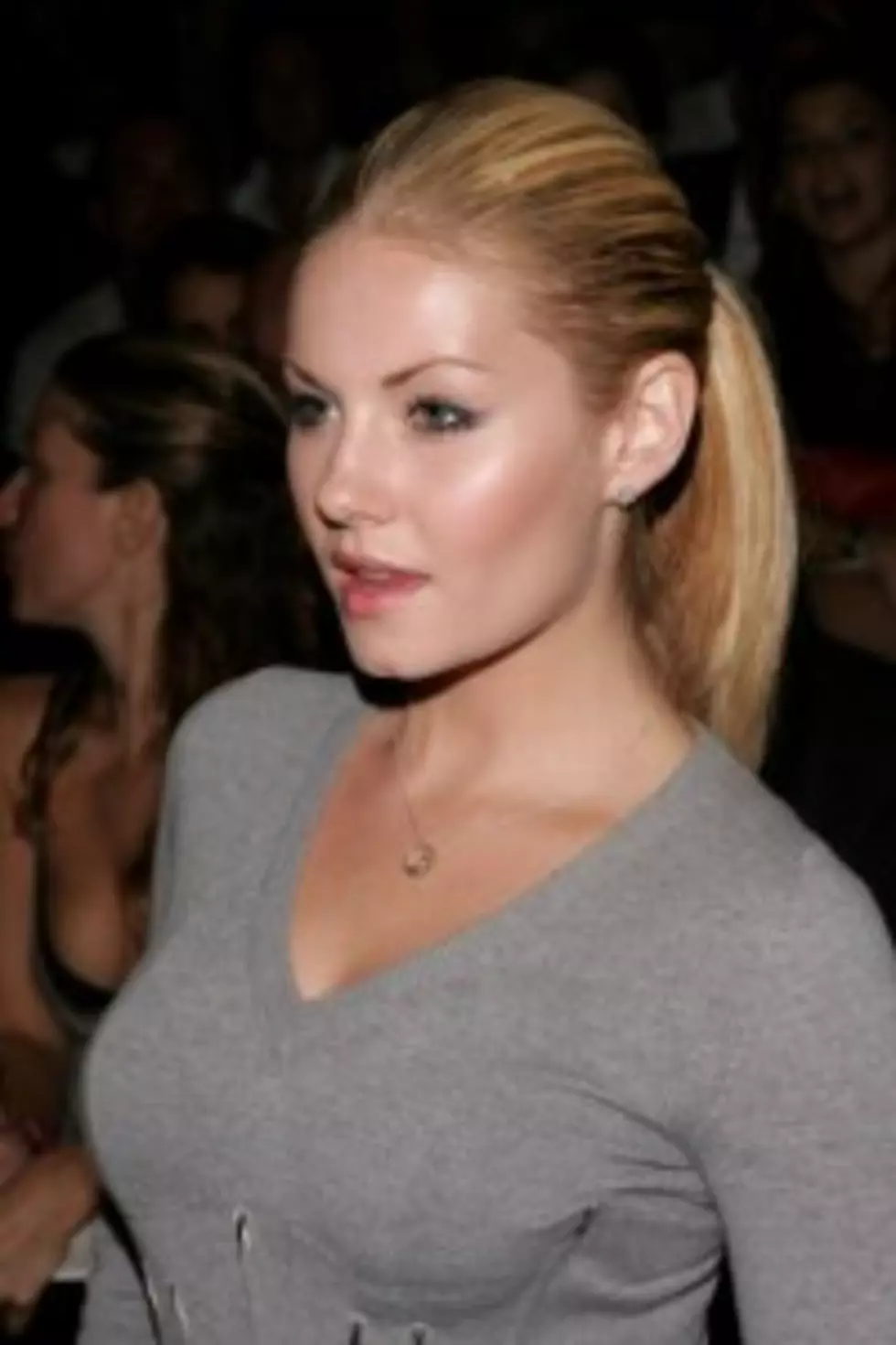 25 All Star Hockey WAGS